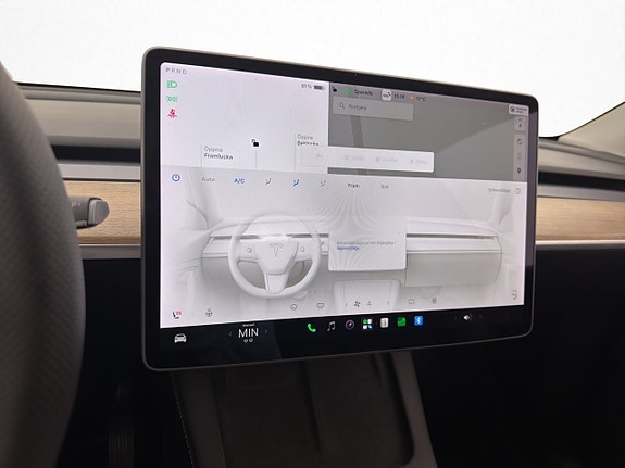 Tesla Model Y 18 of 30