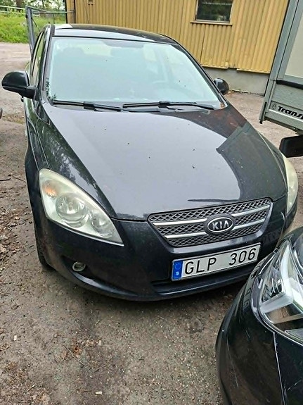 Kia Ceed 3 of 5