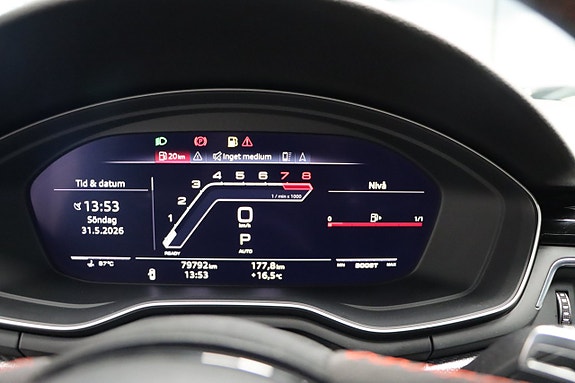 Audi RS4 23 of 27