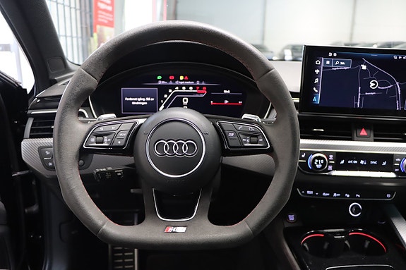 Audi RS4 22 of 27