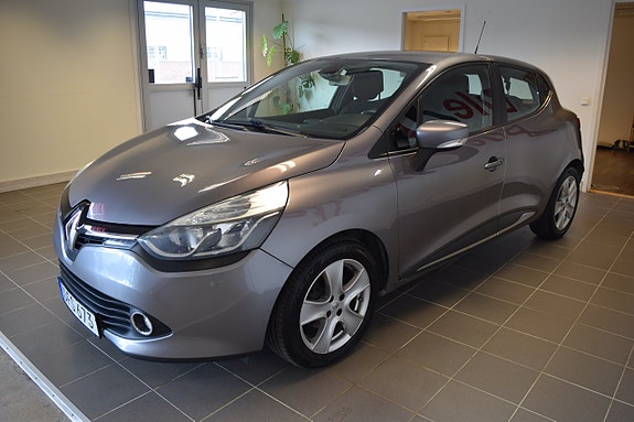 Renault Clio 2 of 5