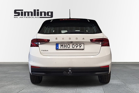 Skoda Fabia 4 of 5