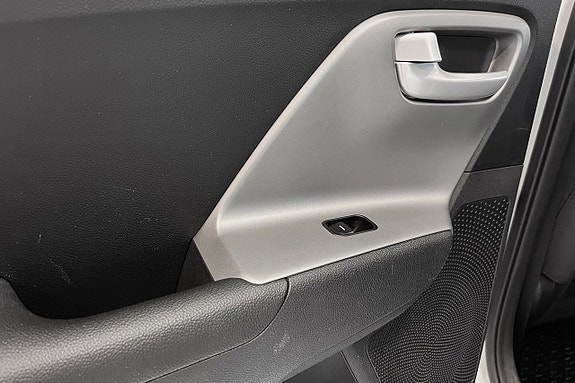 Kia Niro 13 of 25