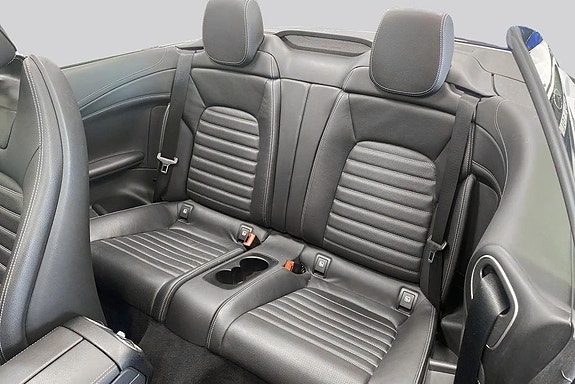 Mercedes-Benz C300 12 of 15