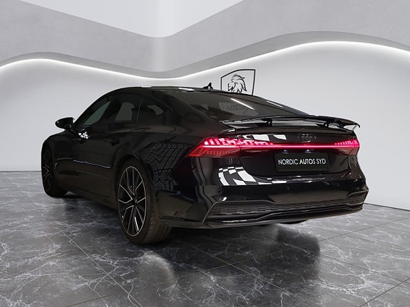Audi A7 3 of 5