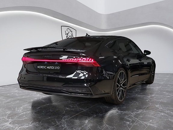Audi A7 5 of 5