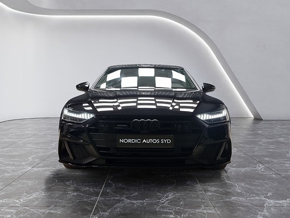 Audi A7 8 of 27
