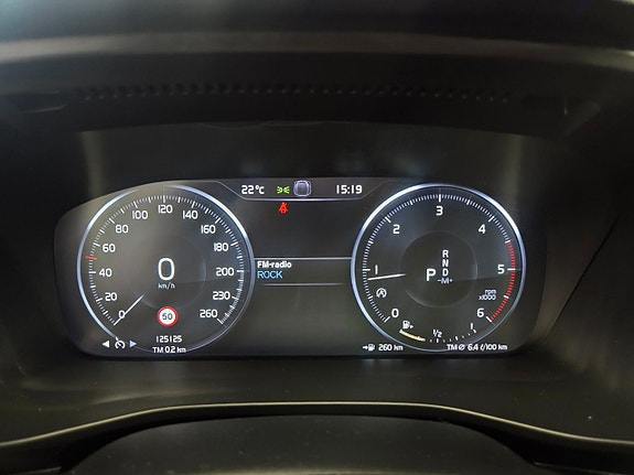 Volvo XC40 19 of 26