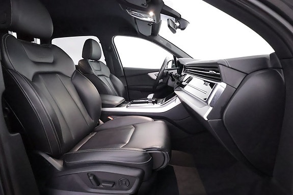 Audi Q7 13 of 24