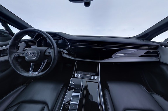 Audi Q7 15 of 24