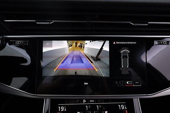 Audi Q7 24 of 24