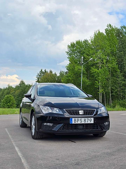 Seat Leon 5 of 5
