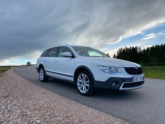 Skoda Superb 7 of 19