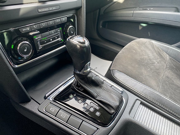 Skoda Superb 17 of 19
