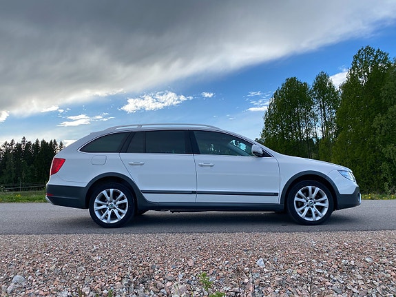 Skoda Superb 6 of 19