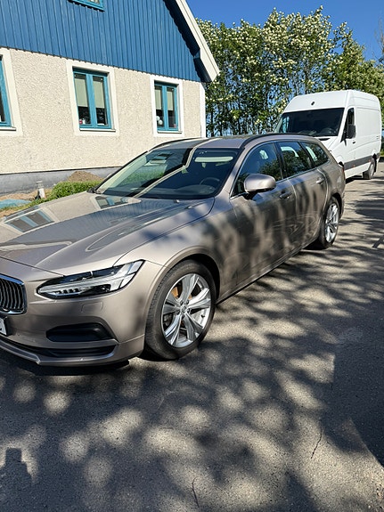 Volvo V90 2 of 2