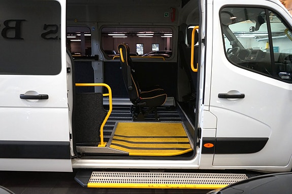 Renault Master 8 of 23