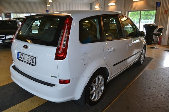 Ford C-Max 3 of 5