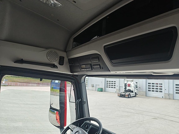 Mercedes-Benz Arocs 3251 Tungflakbärgare FALKOM Scorpion 16 of 21