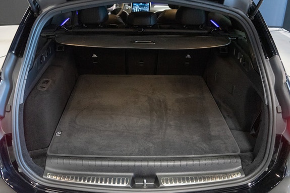 Mercedes-Benz C300 e 18 of 19
