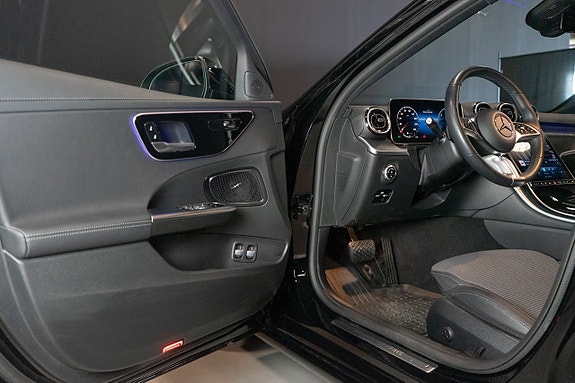 Mercedes-Benz C300 e 10 of 19