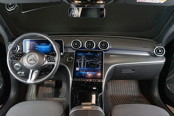 Mercedes-Benz C300 e 13 of 19