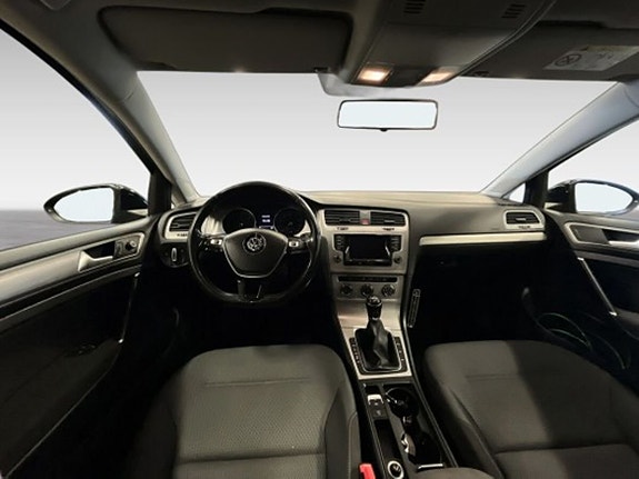 Volkswagen Golf VII 13 of 20