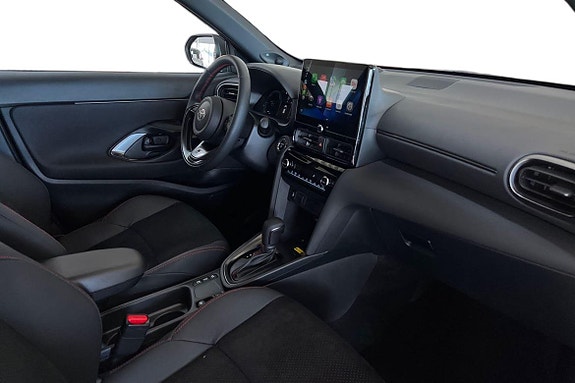 Toyota Yaris Cross 6 of 26