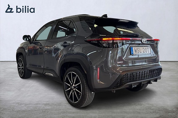 Toyota Yaris Cross 2 of 26