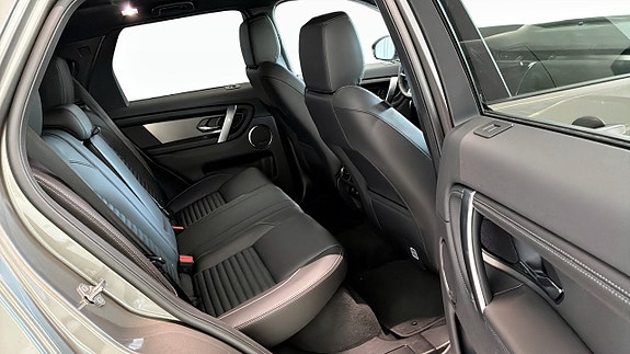 Land Rover Discovery Sport 5 of 5