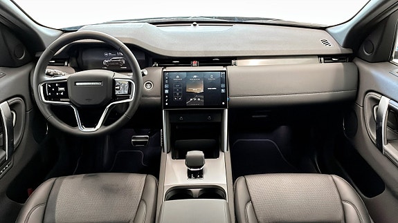 Land Rover Discovery Sport 4 of 5