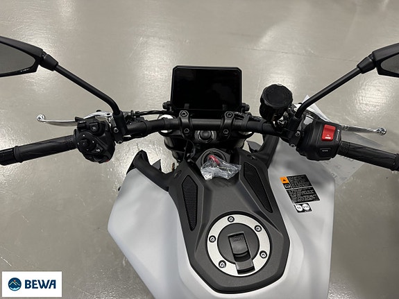 Yamaha MT-09 2025 Ice Strom 5 of 5