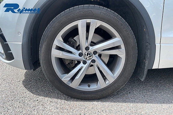 Volkswagen Tiguan 9 of 22
