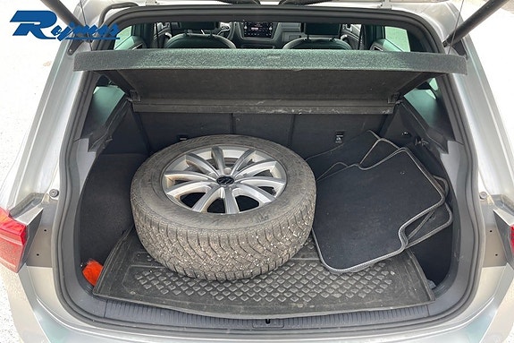 Volkswagen Tiguan 10 of 22