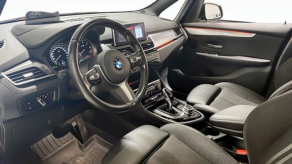 BMW 220d 7 of 12