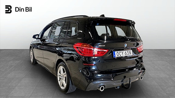BMW 220d 3 of 12