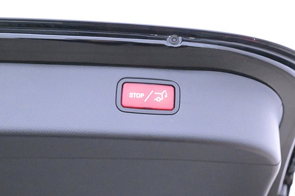 Mercedes-Benz C300 24 of 27