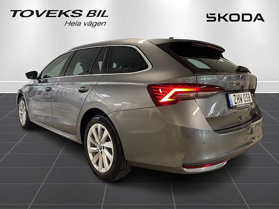 Skoda Octavia 3 of 5