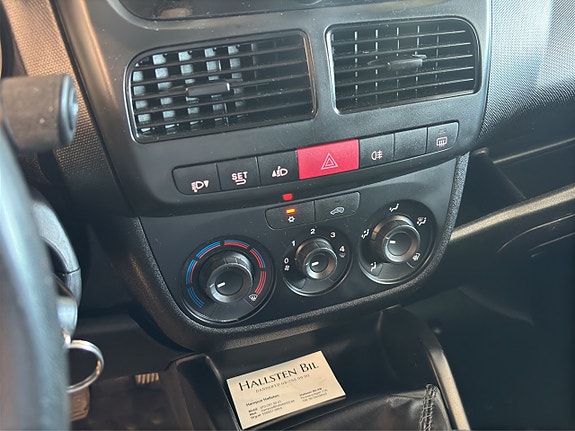 Opel Combo 21 of 23