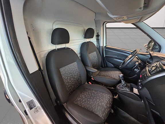 Opel Combo 13 of 23