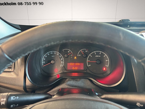 Opel Combo 19 of 23
