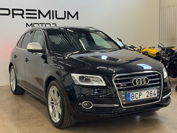 Audi SQ5 2 of 5