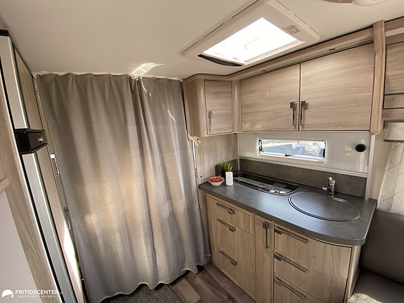 Kabe Briljant 470 XL KS *Fritidscenter Sommarkampanj* 12 of 21