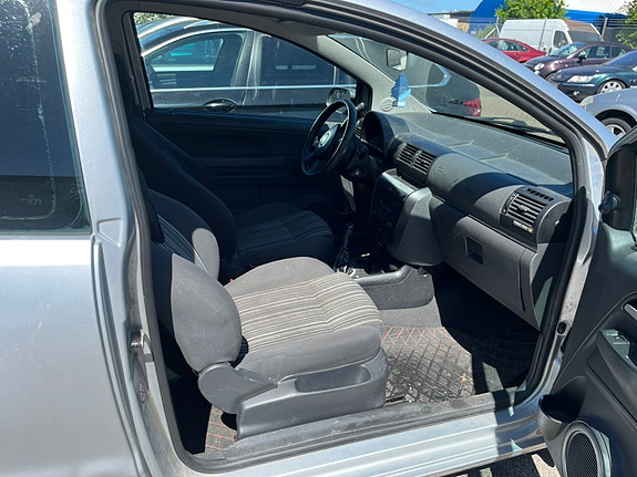 Volkswagen Fox 4 of 5
