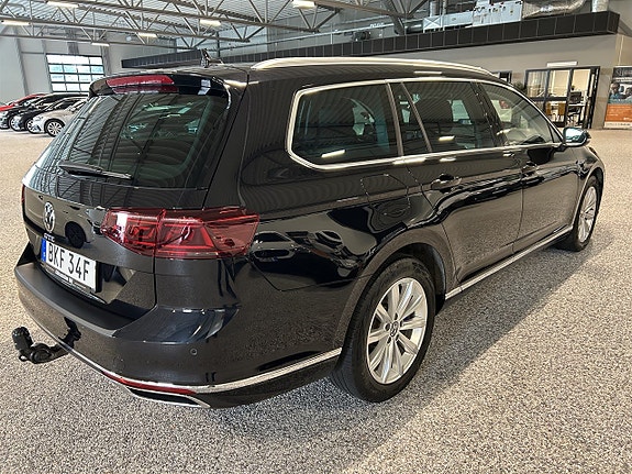 Volkswagen Passat 4 of 5
