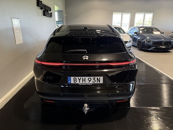 NIO ET5 Touring 9 of 30