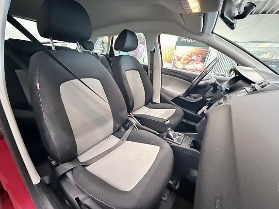 Seat Ibiza 10 of 15