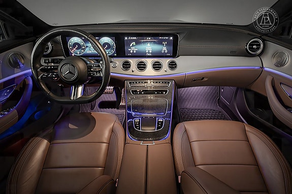 Mercedes-Benz E450 8 of 10