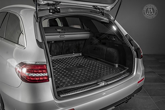 Mercedes-Benz E450 10 of 10