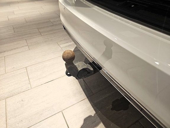 Volkswagen Passat 10 of 27
